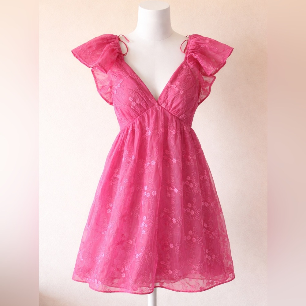 Pink Lace Sleeveless Dress with Adjustable Straps